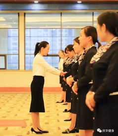 開展禮儀培訓，提升服務品質——慶華健身在行動